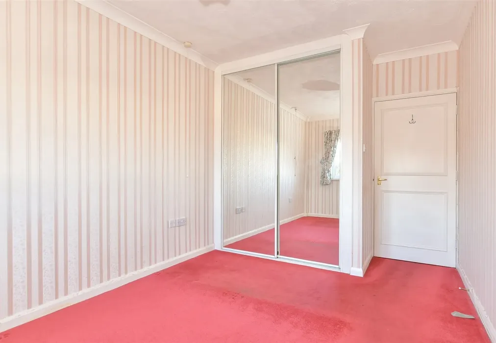Bedroom 1 - High Street, Chatham, Kent - Wards of Kent