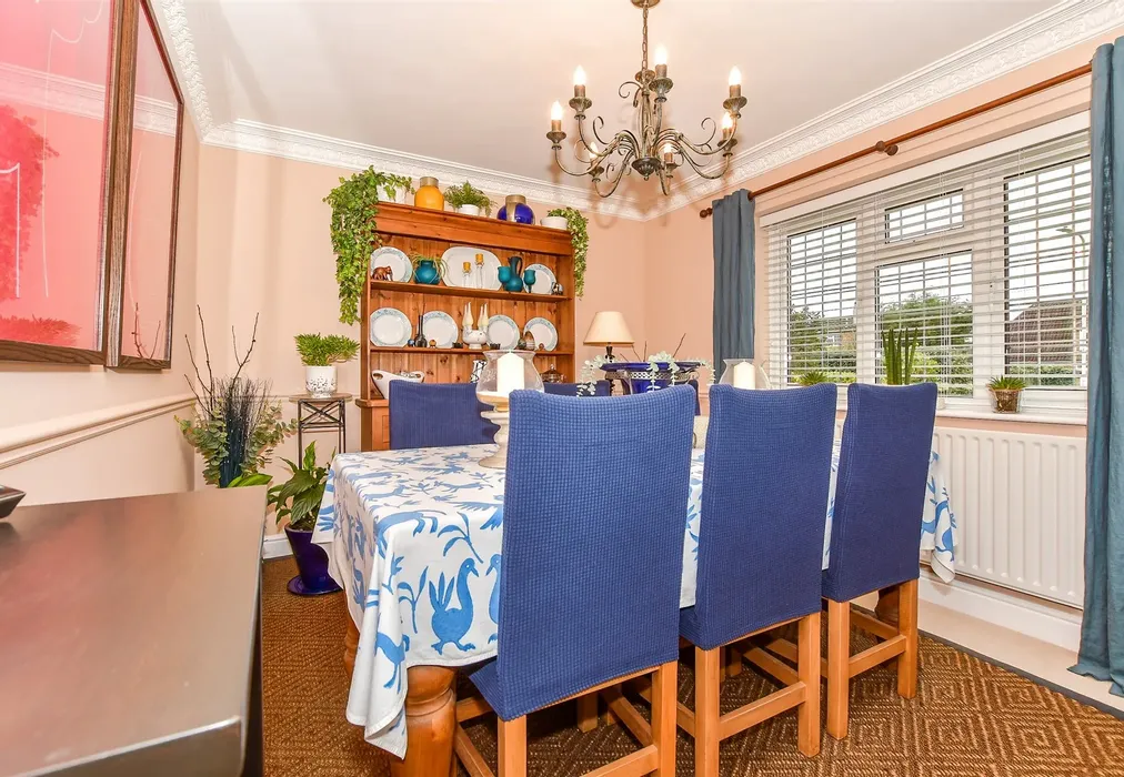 Lounge/ Dining Room - St. Nicholas Road, Littlestone, New Romney, Kent - Wards of Kent