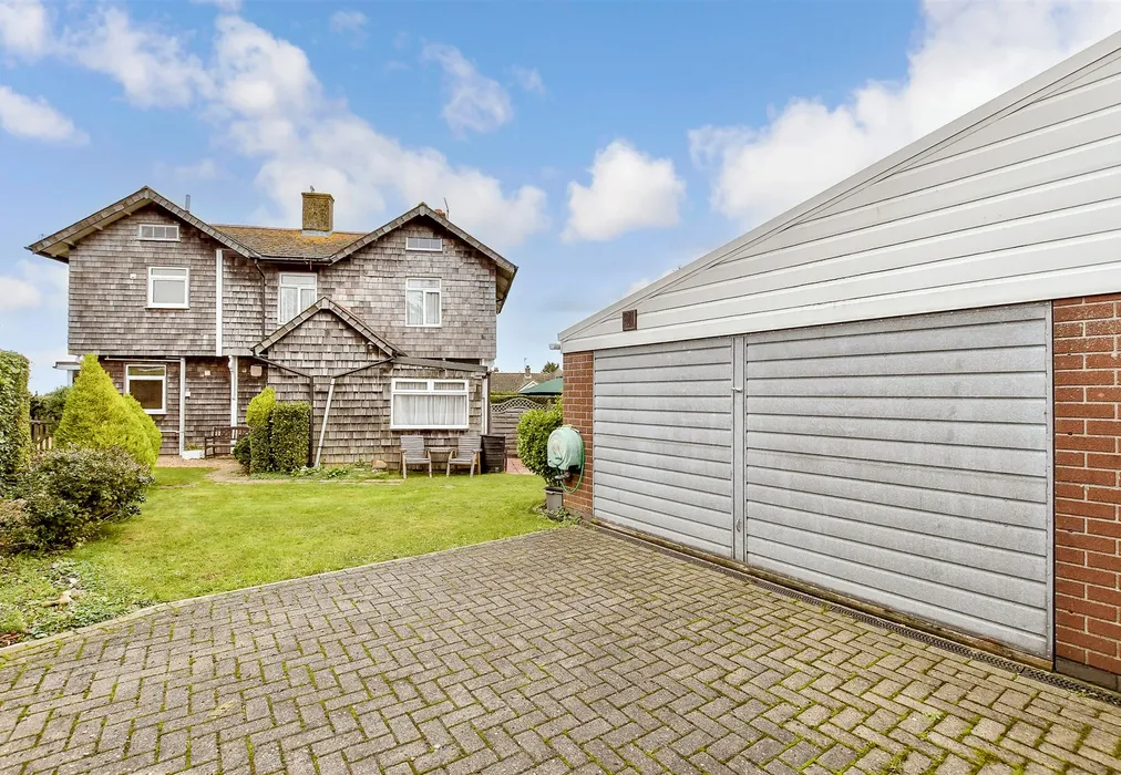 Garage - Kingsdown Hill, Kingsdown, Deal, Kent - Wards of Kent