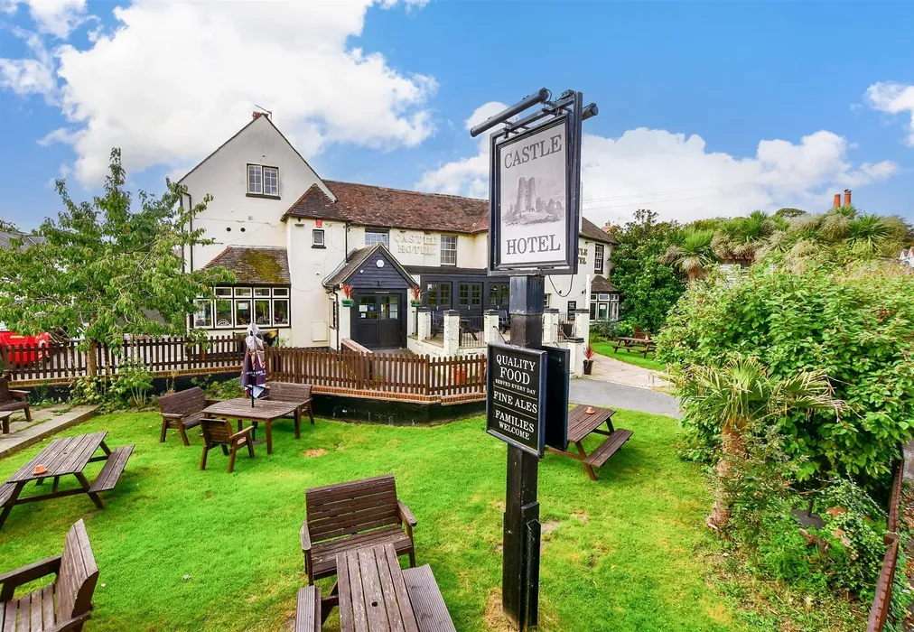 Village Pub - Bartholomew Lane, Saltwood, Kent - Wards of Kent
