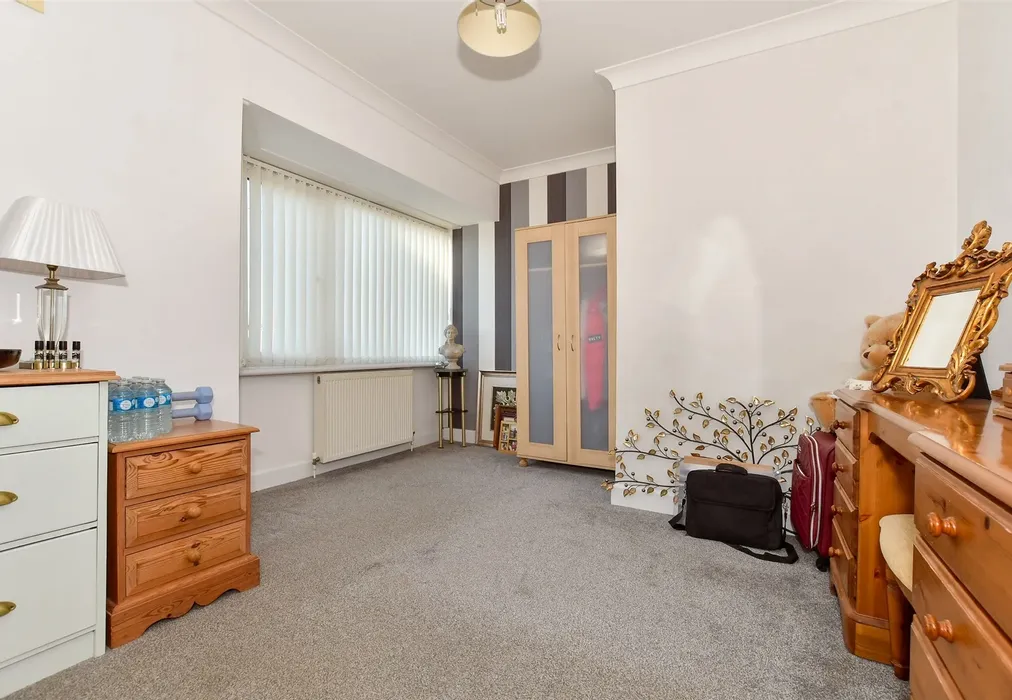 Bedroom 3 - Ramsgate Road, Broadstairs, Kent - Wards of Kent