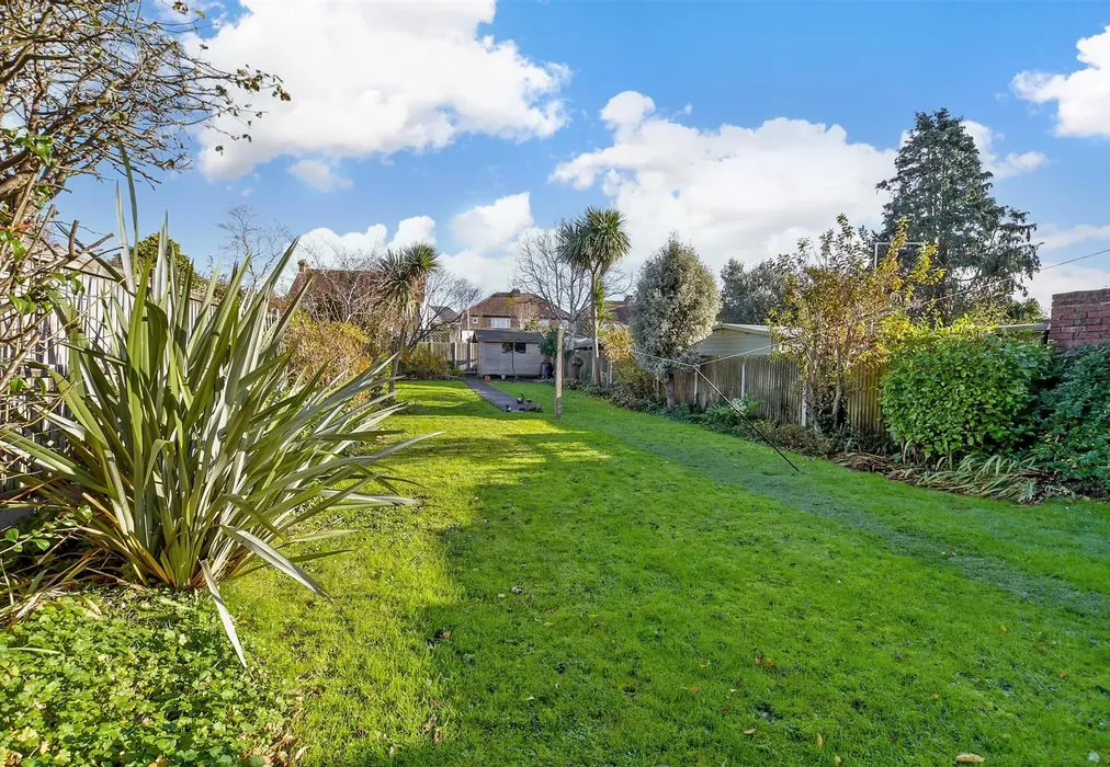 Rear Garden - Ramsgate Road, Broadstairs, Kent - Wards of Kent