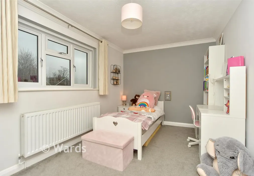Bedroom 3 - Draysfield, Wormshill, Sittingbourne, Kent - Wards of Kent
