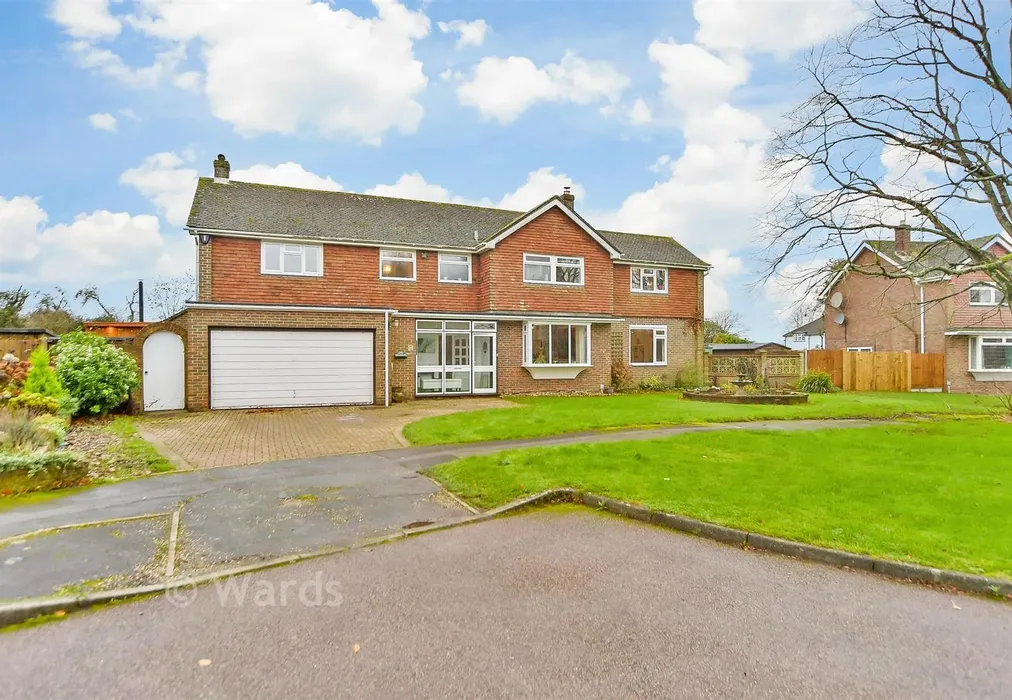 Front Web - Draysfield, Wormshill, Sittingbourne, Kent - Wards of Kent