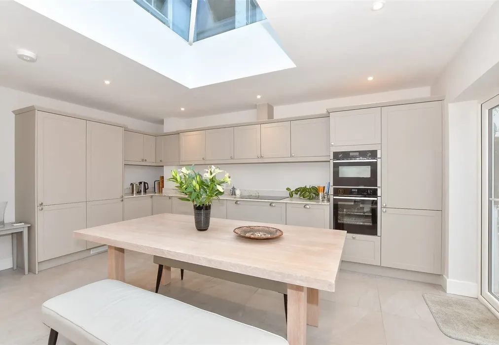 Kitchen/Diner - The Strand, Walmer, Deal, Kent - Wards of Kent
