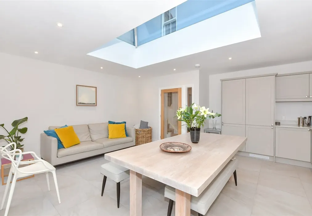 Kitchen/Diner - The Strand, Walmer, Deal, Kent - Wards of Kent