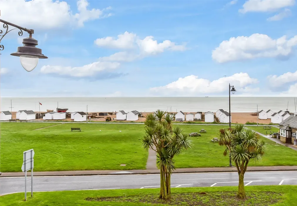 Views To Front - The Strand, Walmer, Deal, Kent - Wards of Kent