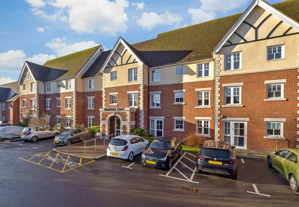 Front Elevation - Massetts Road, Horley, Surrey - Wards of Kent