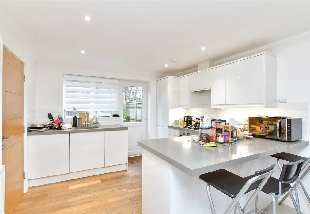Lounge/ Kitchen - Mulberry Gardens, Goring-By-Sea, Worthing, West Sussex - Wards of Kent