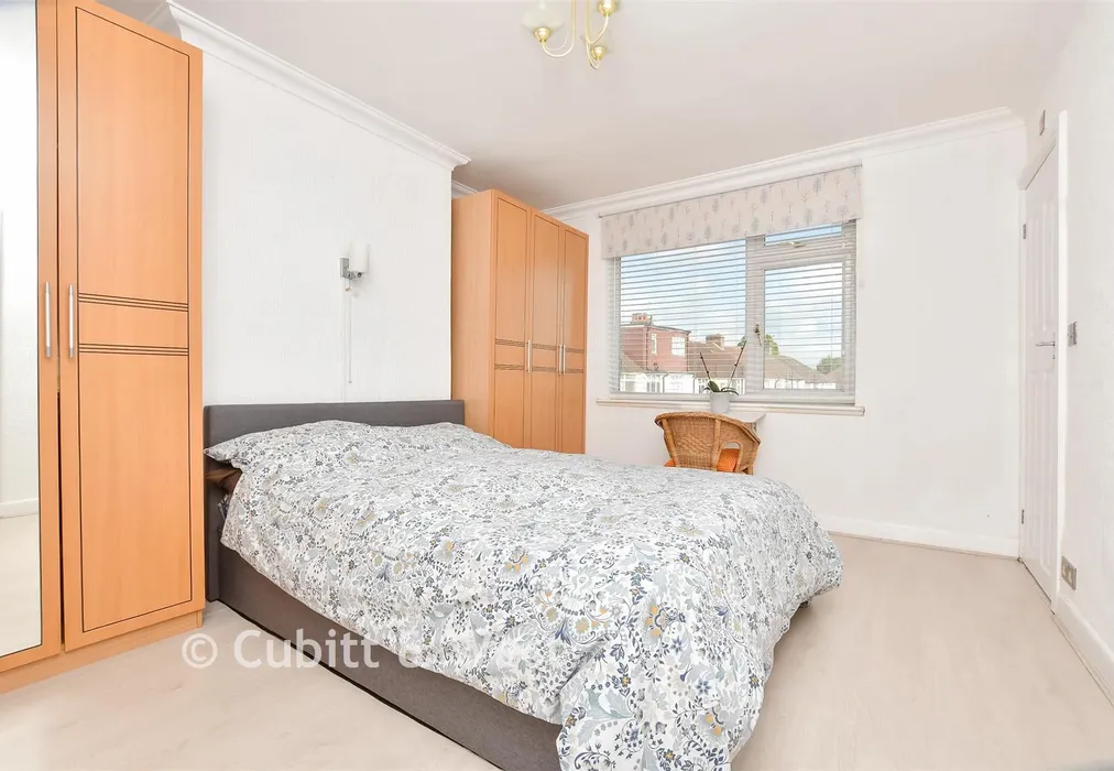 Bedroom 1 - Stafford Road, Wallington, Surrey - Wards of Kent