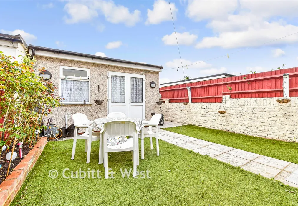 Rear Garden - Stafford Road, Wallington, Surrey - Wards of Kent