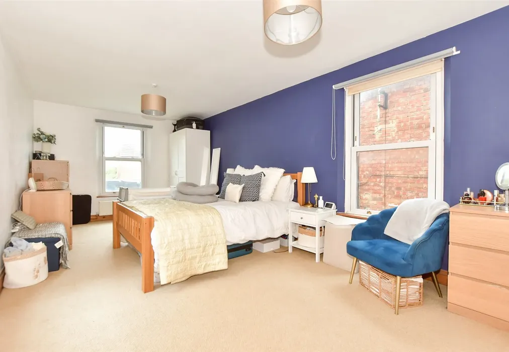Bedroom - Broadmead Road, Folkestone, Kent - Wards of Kent