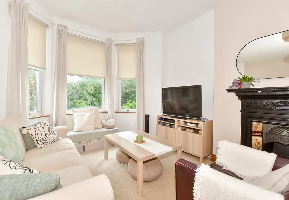 Lounge - Broadmead Road, Folkestone, Kent - Wards of Kent