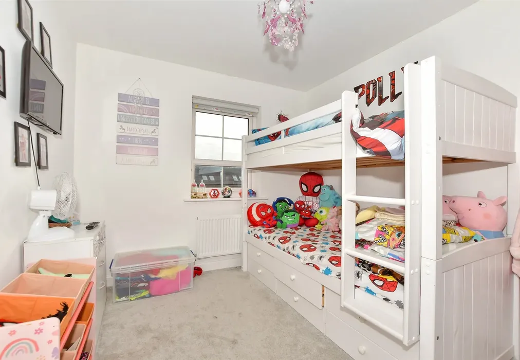 Bedroom 2 - Stonechat Lane, Whitfield, Dover, Kent - Wards of Kent
