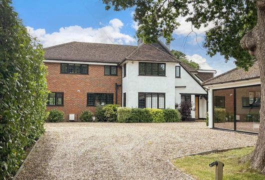 Reigate Road, Hookwood, Horley, Surrey - Wards of Kent