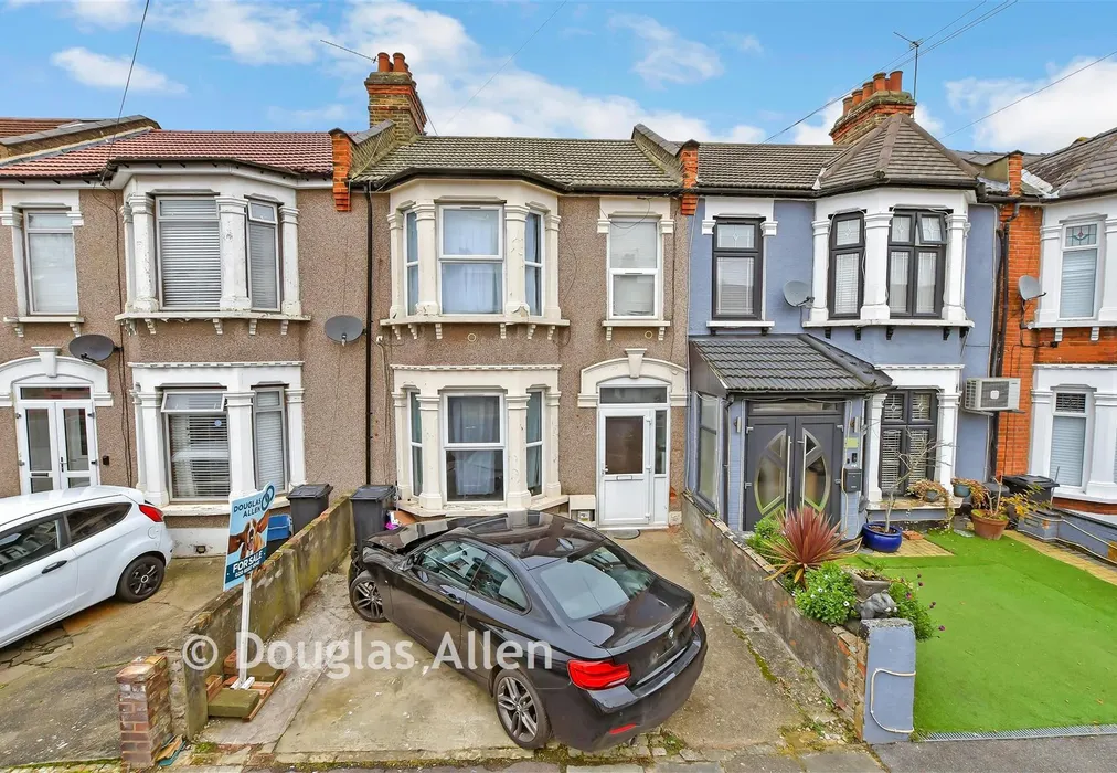 Front Web - Windsor Road, Ilford, Essex - Wards of Kent