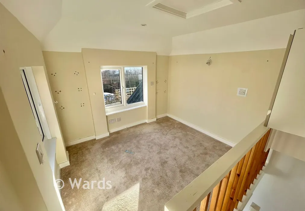 OUtbuilding Room 1 - South Street, Lydd, Kent - Wards of Kent