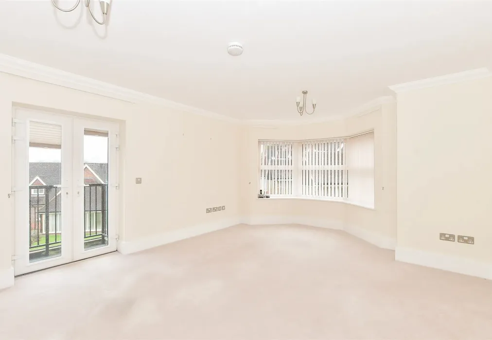 Lounge - Durrants Drive, Faygate, Horsham, West Sussex - Wards of Kent