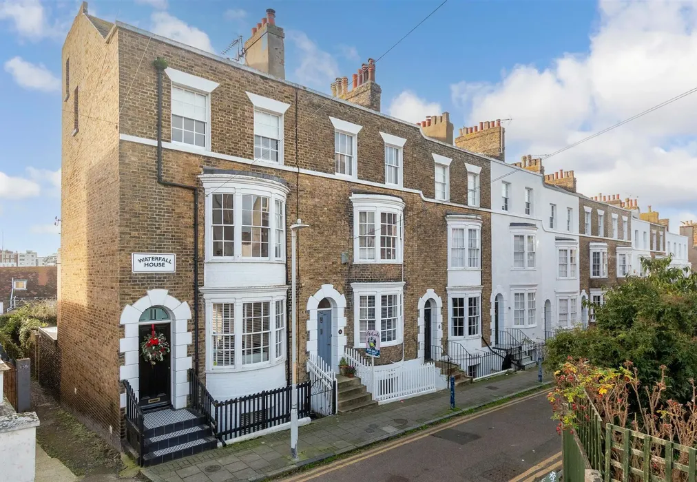 Front Elevation - Abbots Hill, Ramsgate, Kent - Wards of Kent