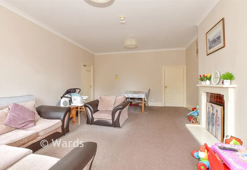 Lounge/Diner - New Dover Road, Canterbury, Kent - Wards of Kent