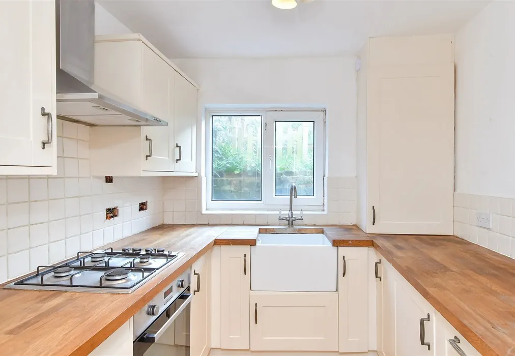 Kitchen - Ewhurst Road, Brighton, East Sussex - Wards of Kent