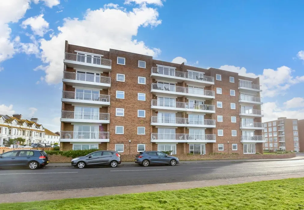 Front Elevation - The Parade, Birchington, Kent - Wards of Kent
