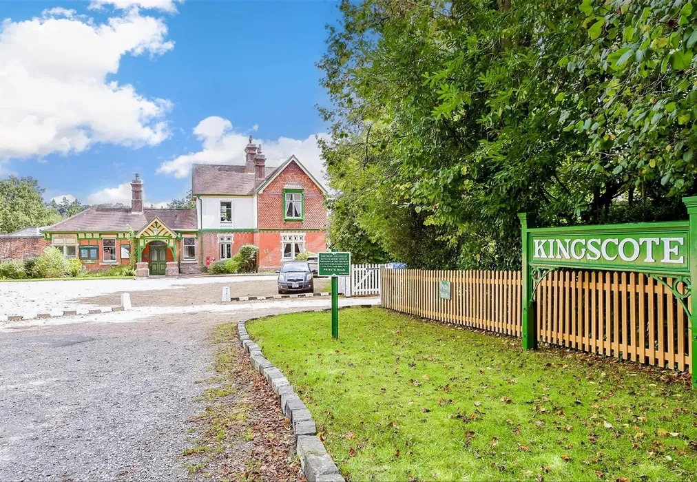 Surrounding Area - Turners Hill Road, East Grinstead, West Sussex - Wards of Kent