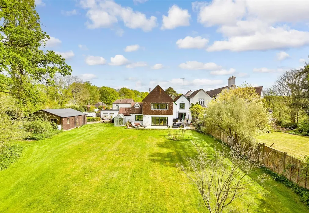 External (Web) - Turners Hill Road, East Grinstead, West Sussex - Wards of Kent