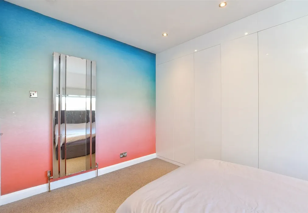 Bedroom 3 - Singleton Road, Patcham, Brighton, East Sussex - Wards of Kent