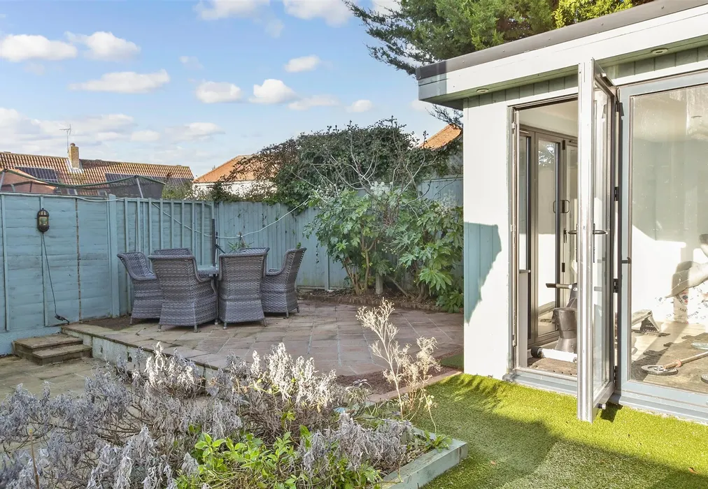 Rear Garden - Singleton Road, Patcham, Brighton, East Sussex - Wards of Kent