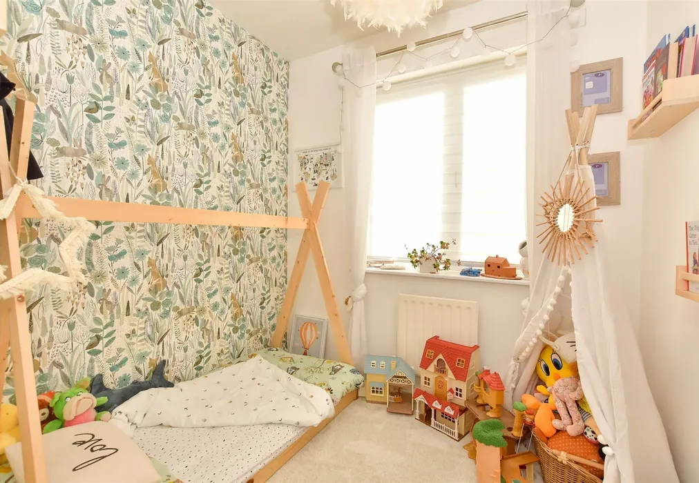 Bedroom 3 - Vlissingen Drive, Deal, Kent - Wards of Kent