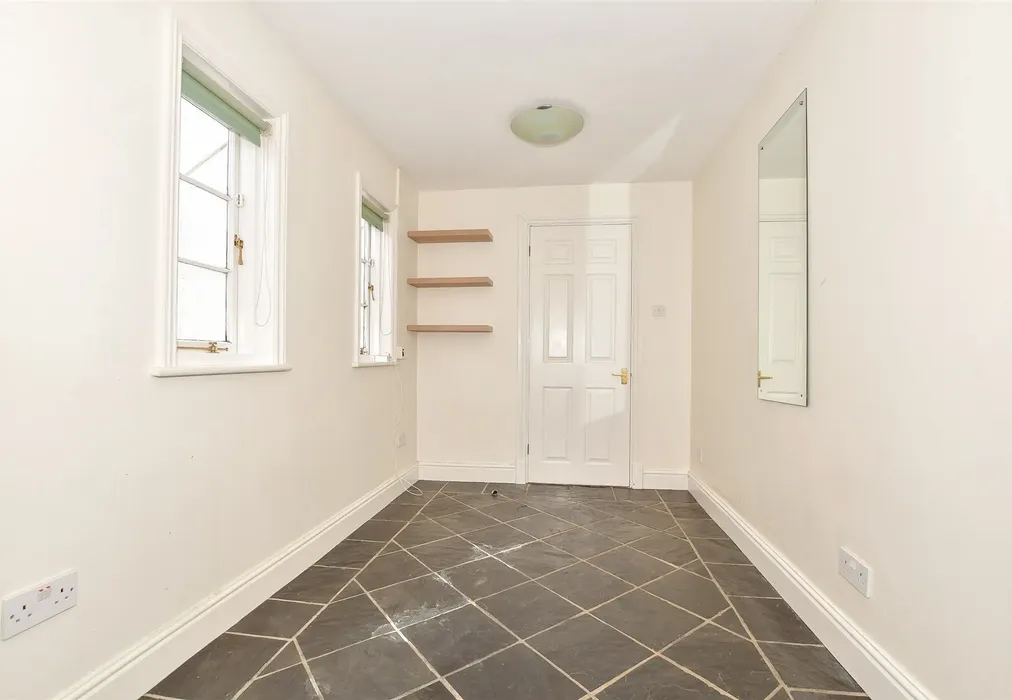 Breakfast Area - Northgate, Canterbury, Kent - Wards of Kent