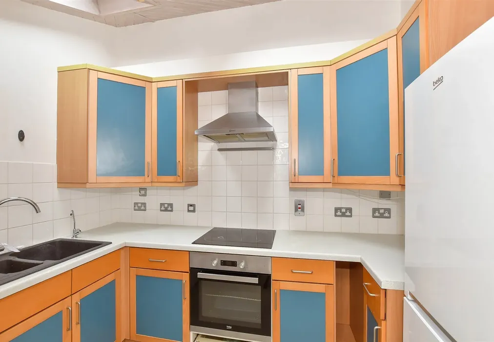 Kitchen - Northgate, Canterbury, Kent - Wards of Kent