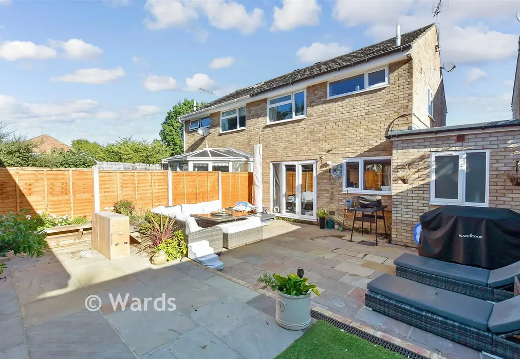 Rear Elevation - Stanley Close, Staplehurst, Kent - Wards of Kent