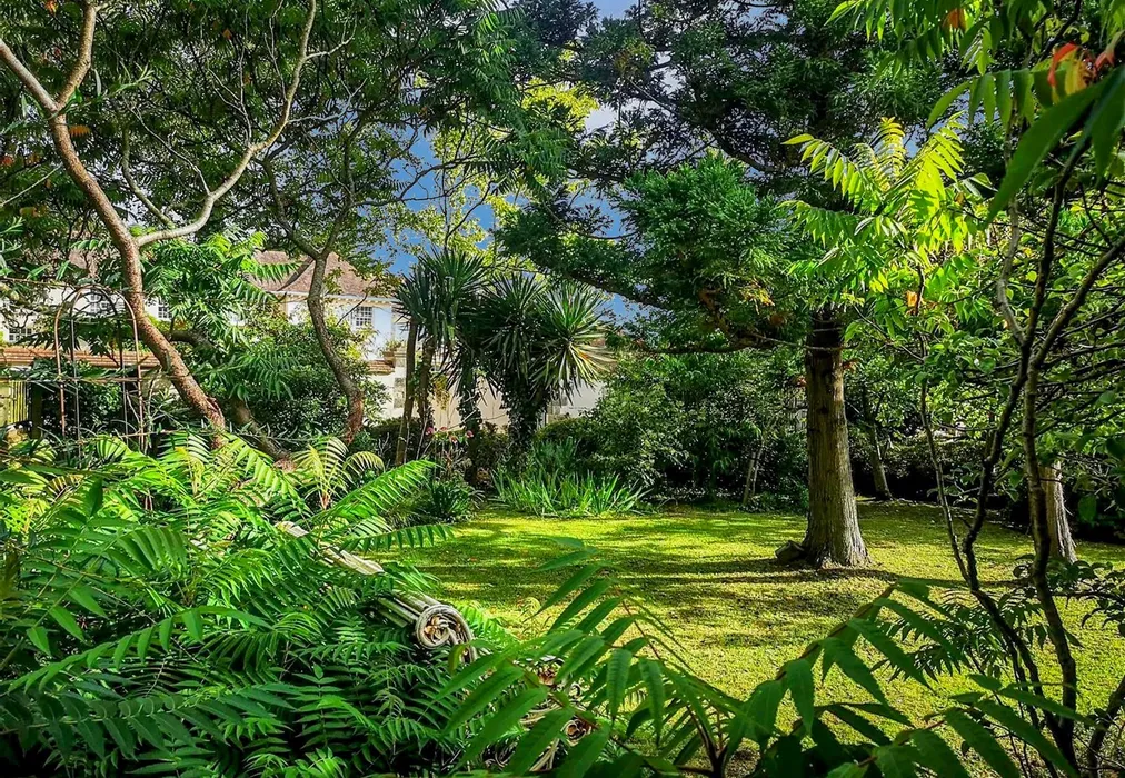 Garden - Port La Salle, Bouldnor, Yarmouth, Isle of Wight - Wards of Kent