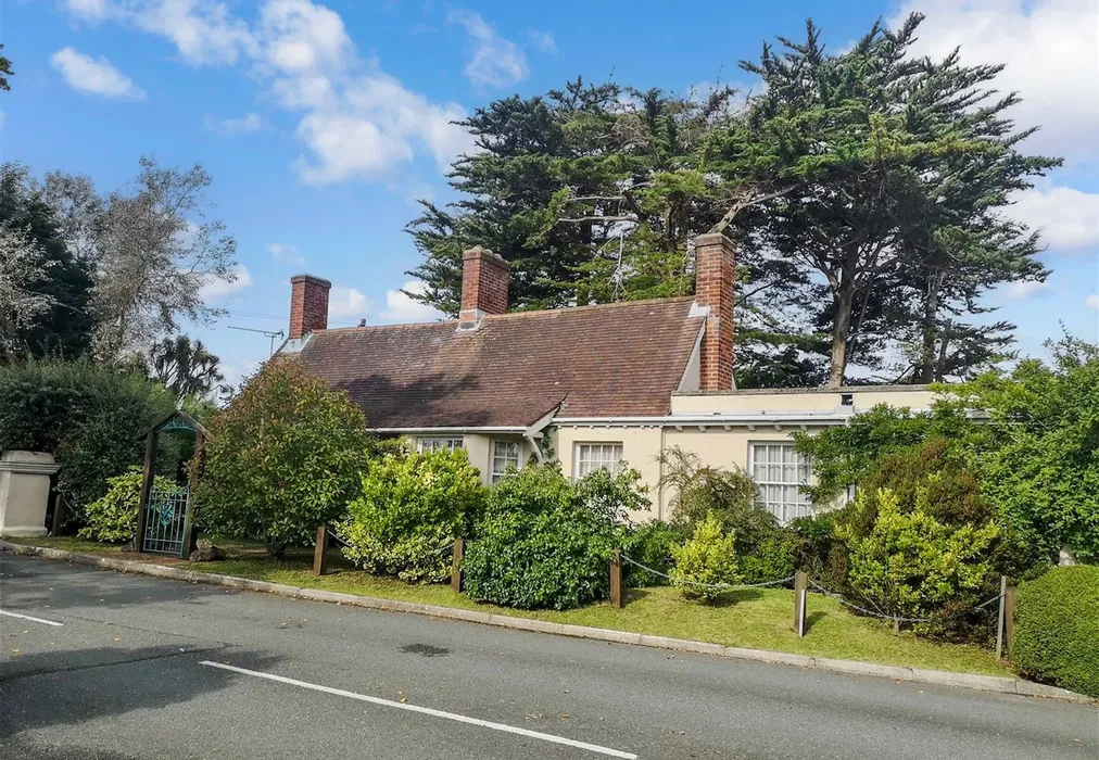 Front Elevation - Port La Salle, Bouldnor, Yarmouth, Isle of Wight - Wards of Kent