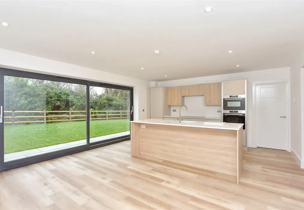 Kitchen/Diner - The Heights, Station Road, Dover, Kent - Wards of Kent