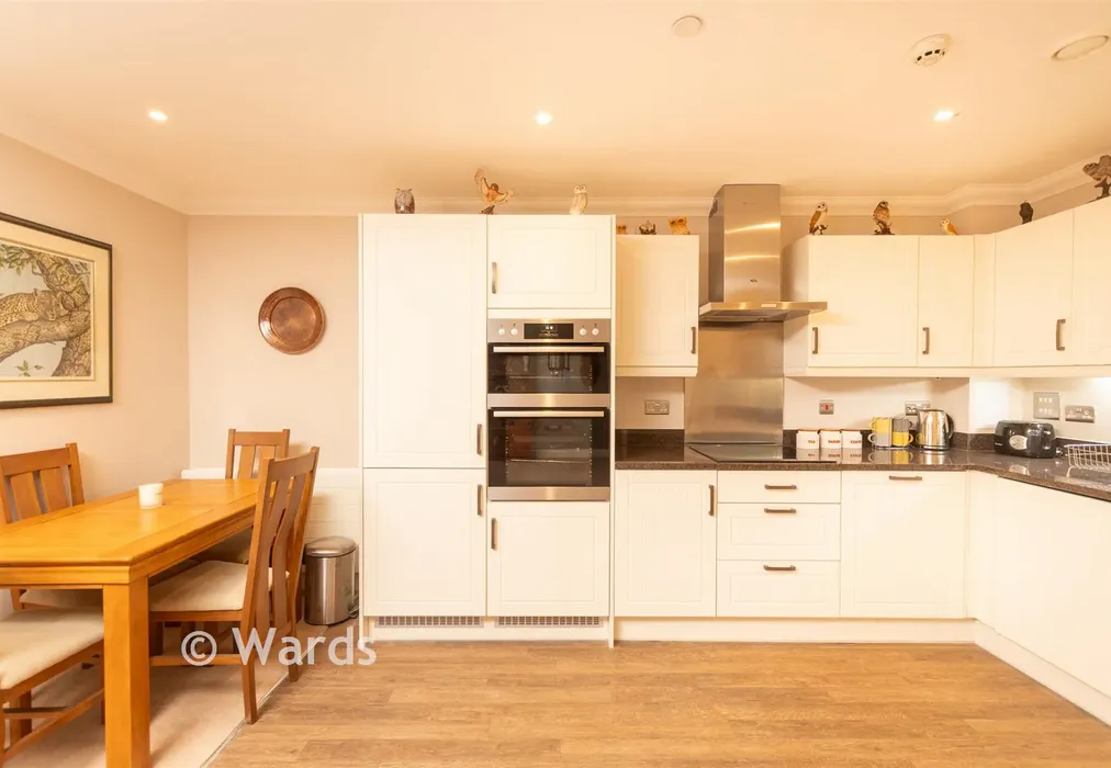 Kitchen - Rowhill Road, Swanley, Kent - Wards of Kent