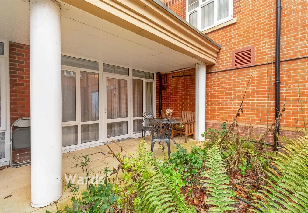 Patio / Decking - Rowhill Road, Swanley, Kent - Wards of Kent