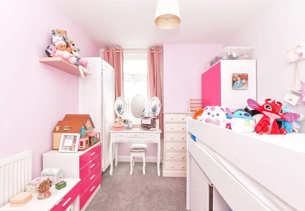 Bedroom 3 - Beresford Road, North End, Portsmouth, Hampshire - Wards of Kent