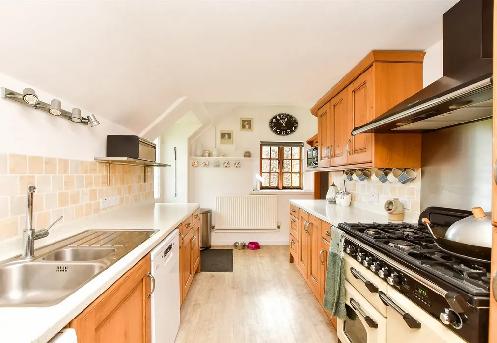 Kitchen - Boars Head, Crowborough, East Sussex - Wards of Kent