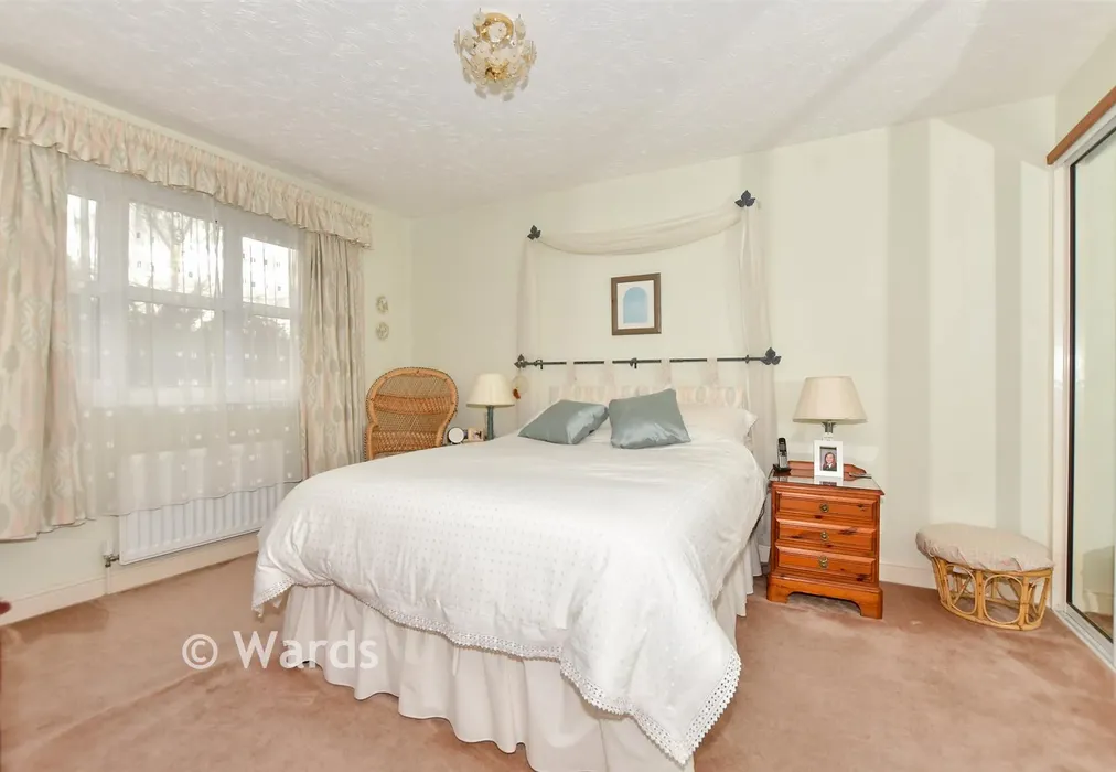 Bedroom 1 - East Northdown Close, Cliftonville, Margate, Kent - Wards of Kent