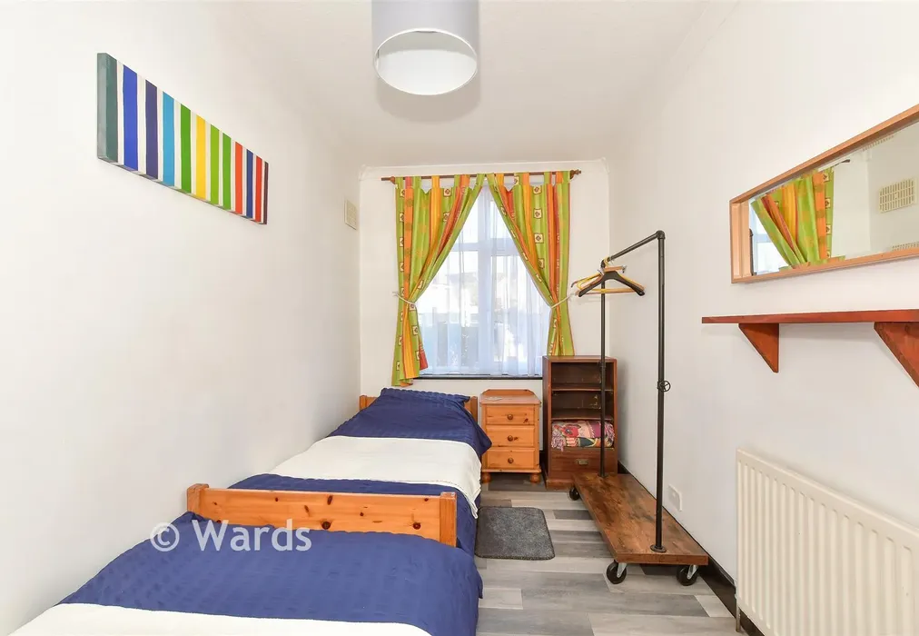 Bedroom 2 - Clare Road, Whitstable, Kent - Wards of Kent