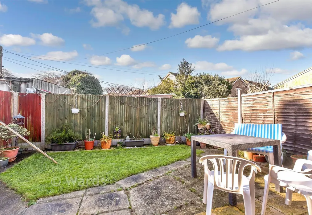 Rear Garden - Clare Road, Whitstable, Kent - Wards of Kent