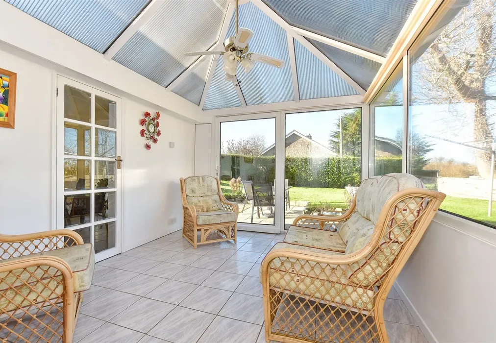 Conservatory - Southford Lane, Whitwell, Ventnor, Isle of Wight - Wards of Kent