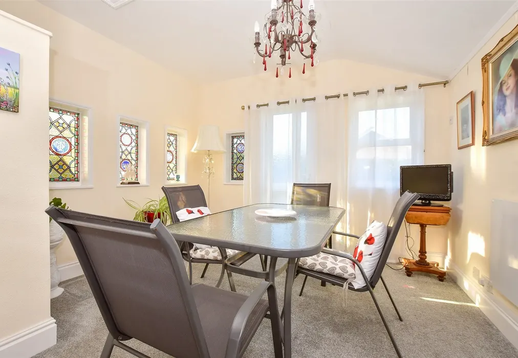 Dining Room - Southford Lane, Whitwell, Ventnor, Isle of Wight - Wards of Kent