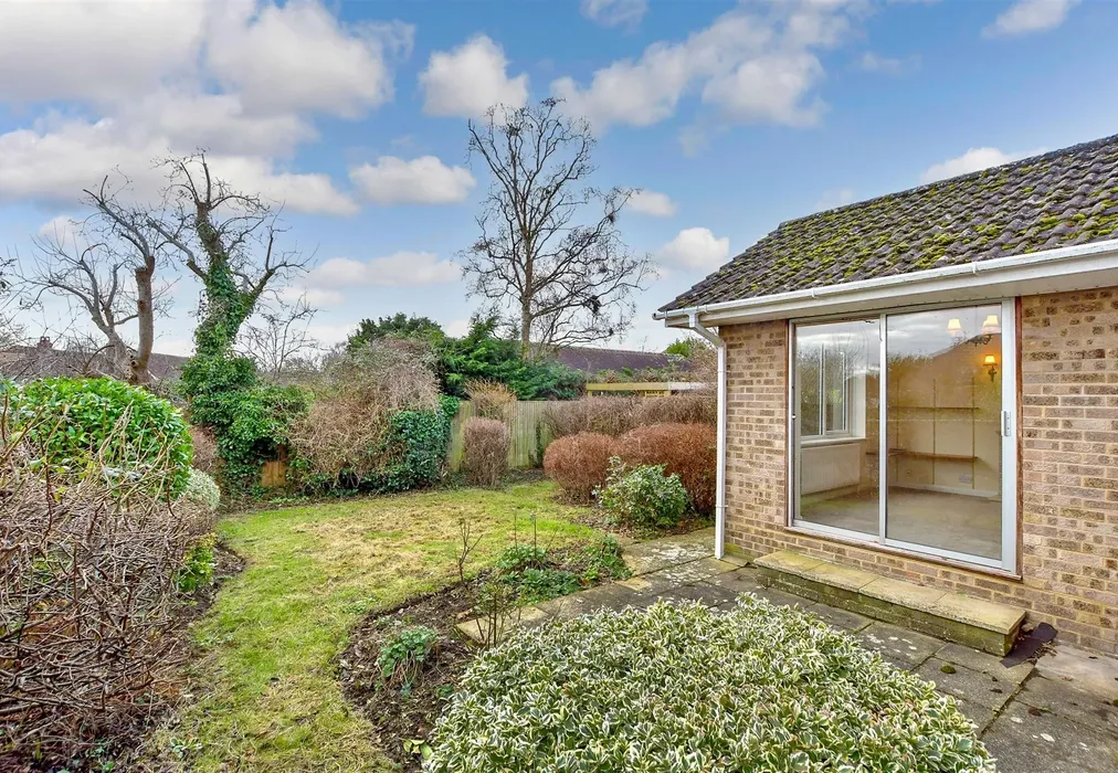 Rear Garden - Malcolm Road, Tangmere, Chichester, West Sussex - Wards of Kent