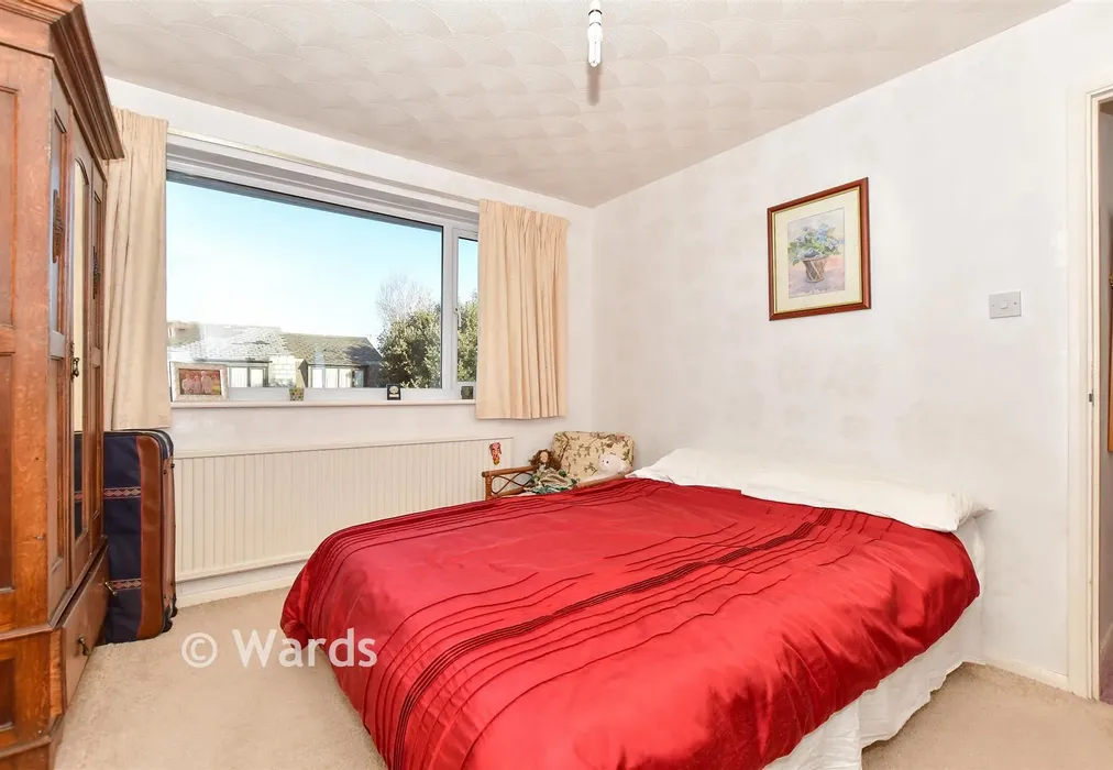 Bedroom 1 - St. Peter's Road, Broadstairs, Kent - Wards of Kent