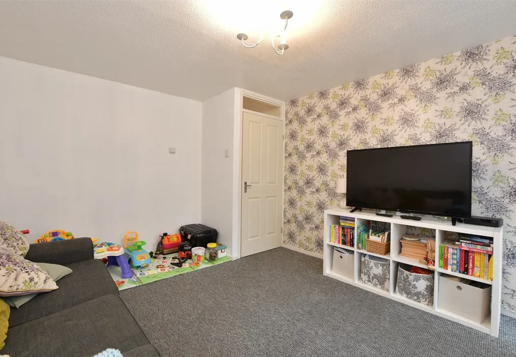 Lounge - Loxford, Basildon, Essex - Wards of Kent