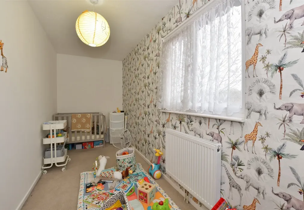 Bedroom 3 - Loxford, Basildon, Essex - Wards of Kent